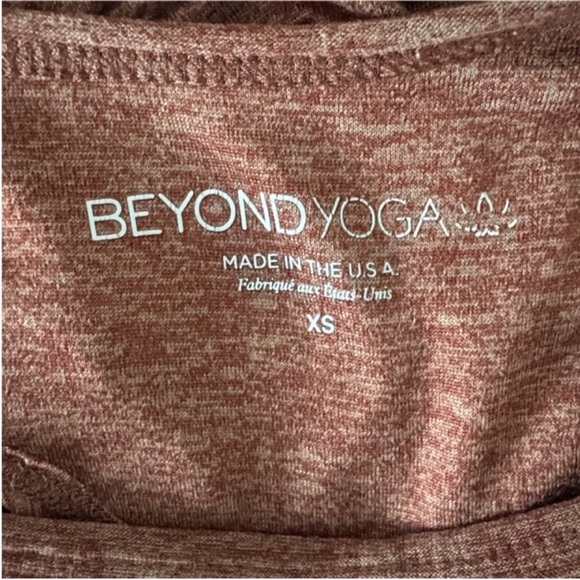 Beyond Yoga Lightweight And Open Up Tank - Picture 4 of 4